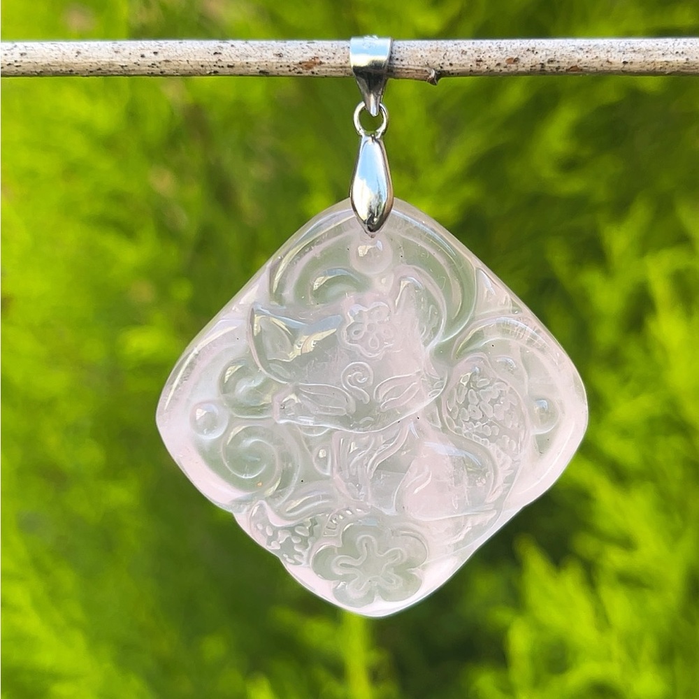 Sterling silver carved rose quartz foxβ pendant 1719